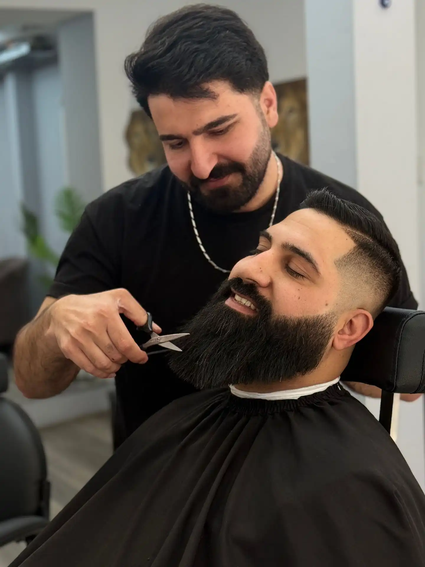 Bartpflege bei Chaarisma Friseursalon